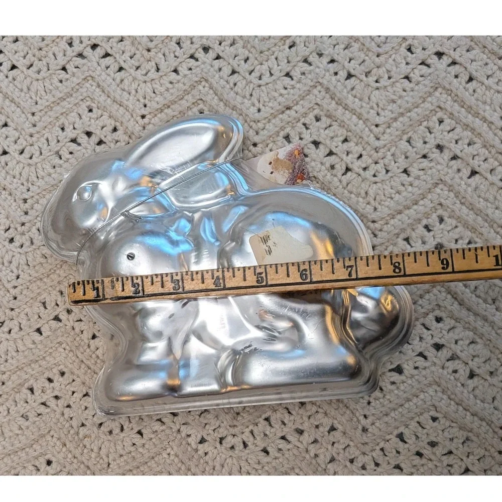 Nordic Ware 3D Bunny Cake Pan Vintage 1994 Easter Rabbit Mold New Sealed